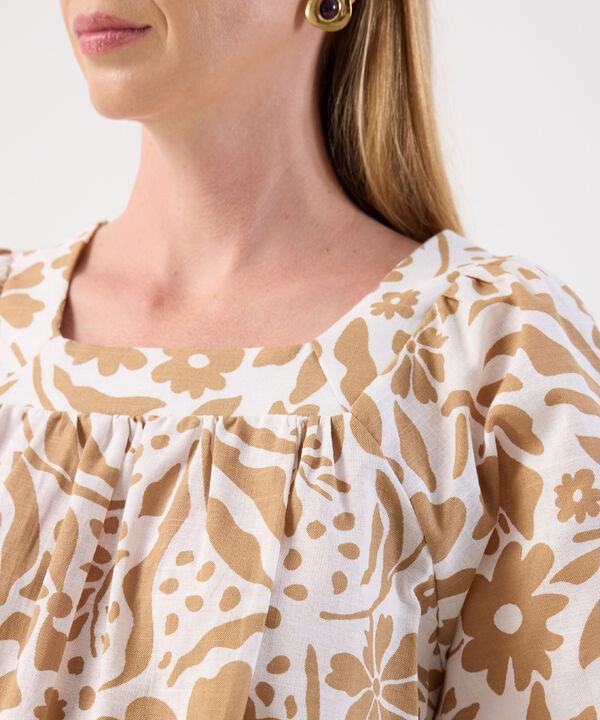 Blusa De Mujer Escote Cuadrado Estampado Floral image number null