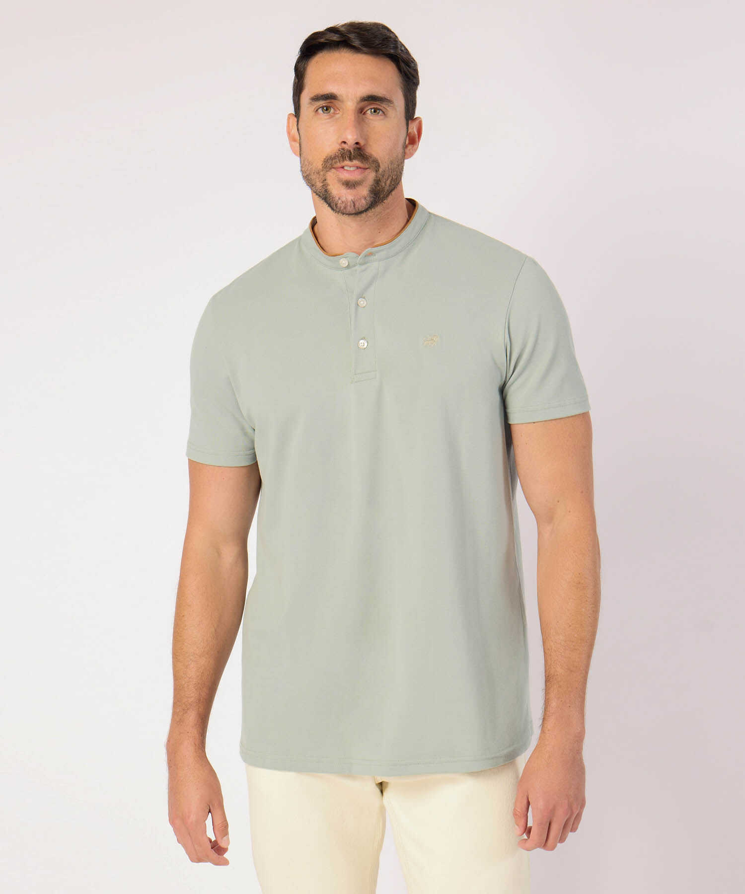 Polo Unicolor Cuello Mao 