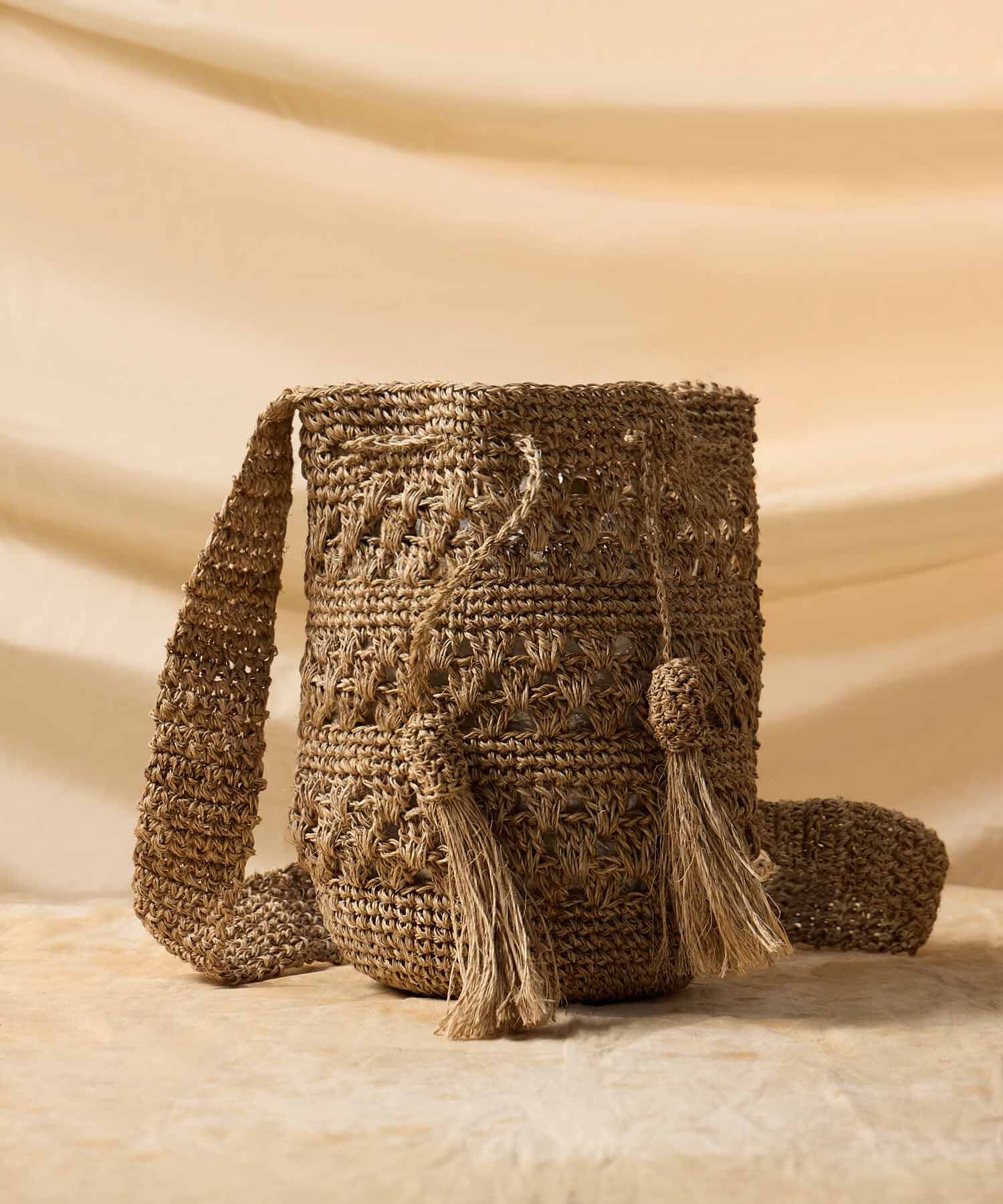 Bolso Tipo Mochila con Borlas para Mujer