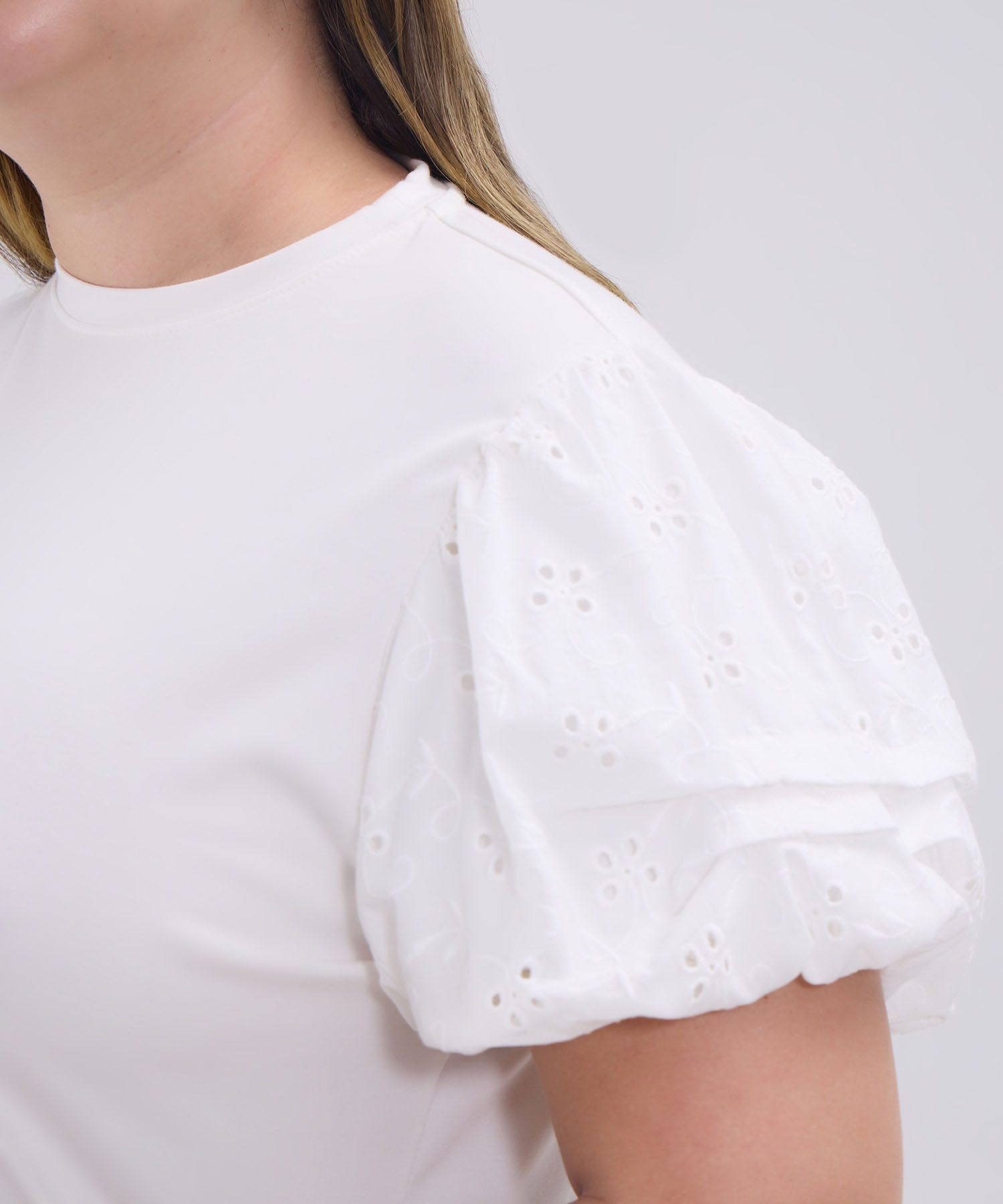 Camiseta Mangas en Ojalillo