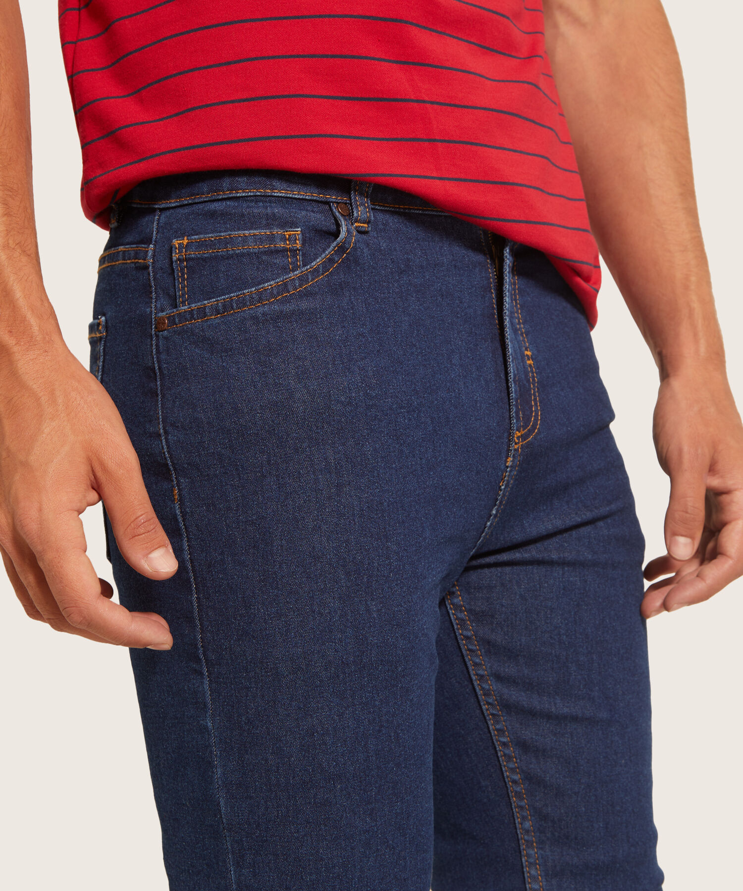 Jean Slim Tono Oscuro
