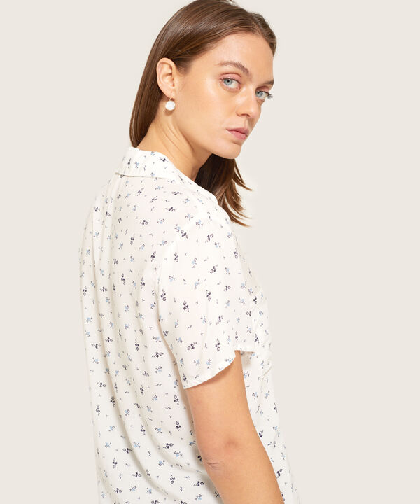 Camisa Estampado Floral image number null