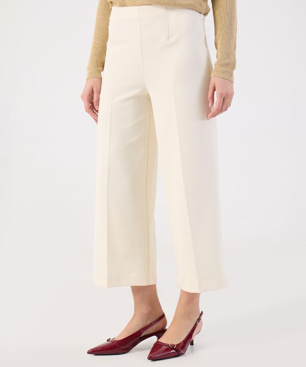 Pantalón Culotte Amplio Elegante image number null