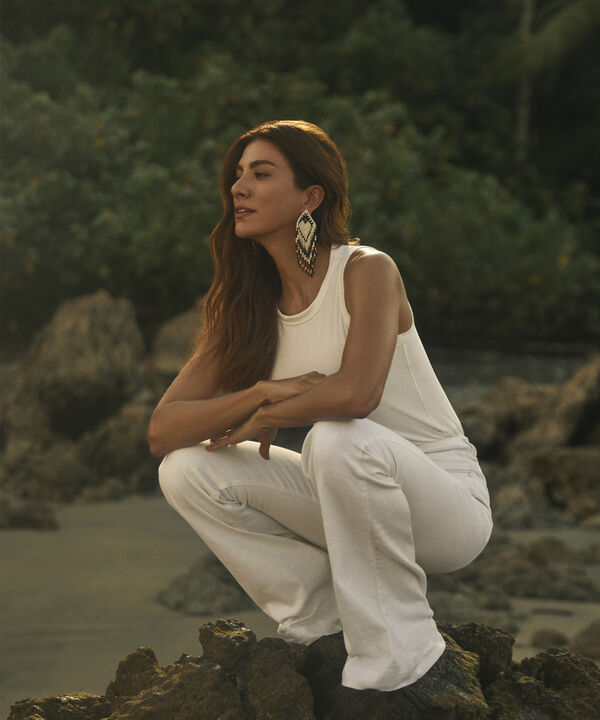 Jean Tipo Flare Con Aberturas image number null