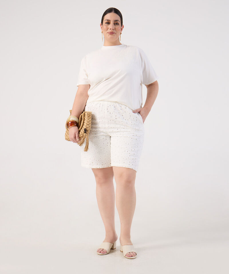 Bermuda con Bordado Suizo y Pretina El&aacute;stica Para Mujer Curvy