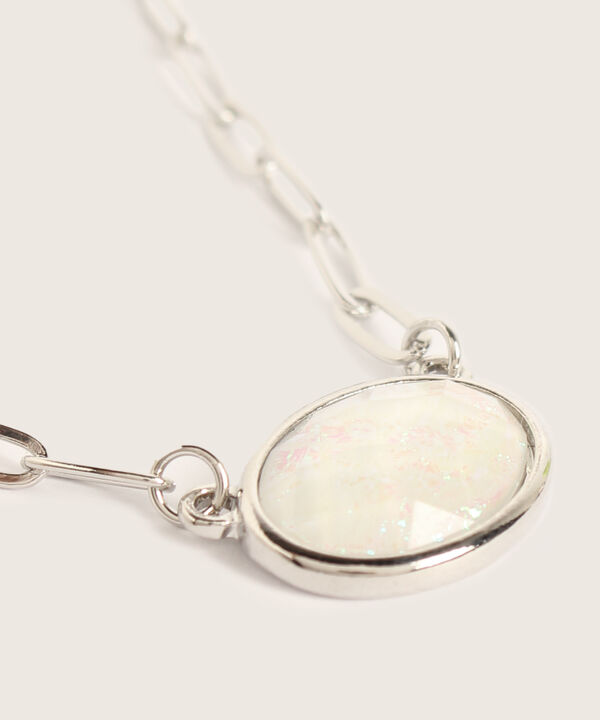 Collar image number null