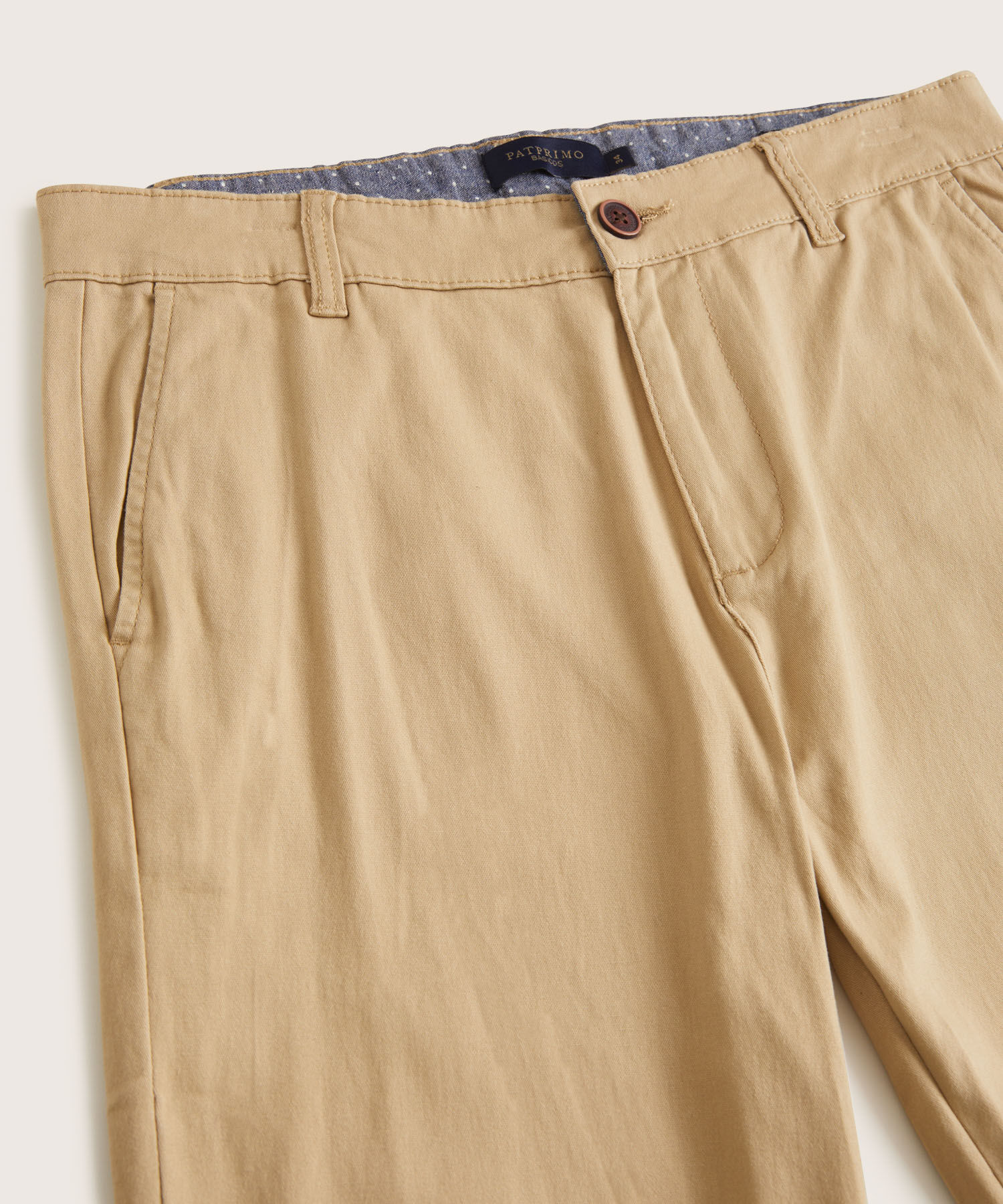 Pantalón Chino Slim Fit Unicolor