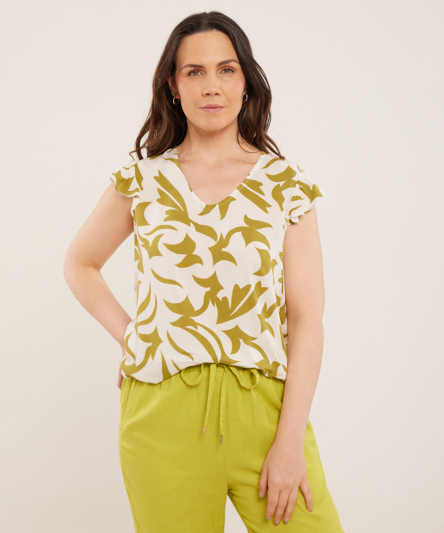 Blusas con boleros en el escote clearance