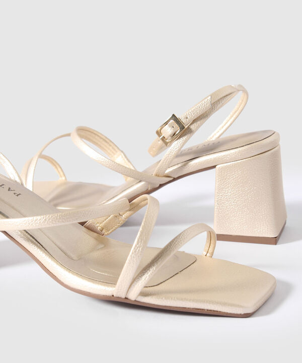 Sandalias