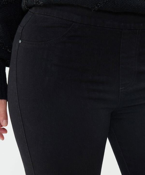 Jeggins Tono Negro image number null