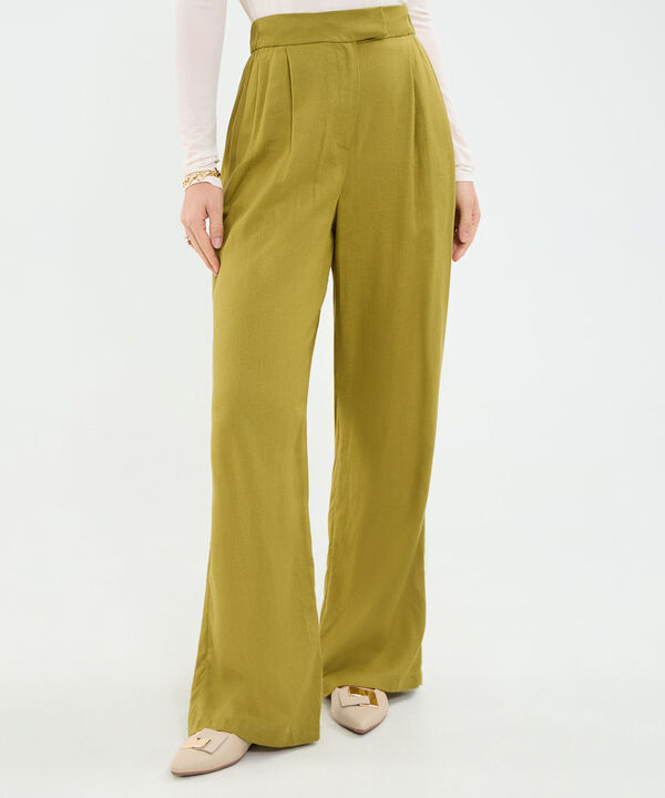 Pantalón en Efecto Lino image number null