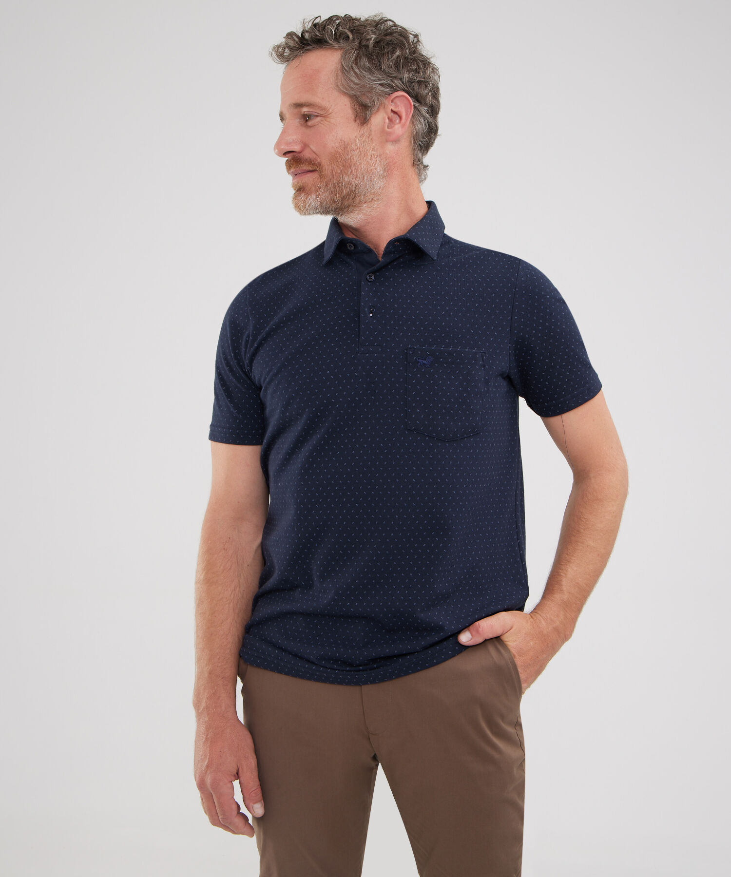 Polo Cuello Maquina Estampada Con Bolsillo