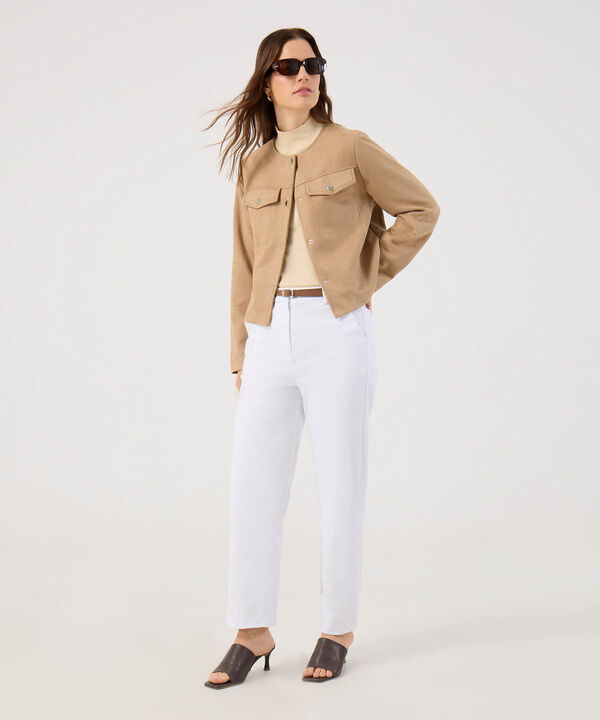 Pantalón Chino Básico image number null