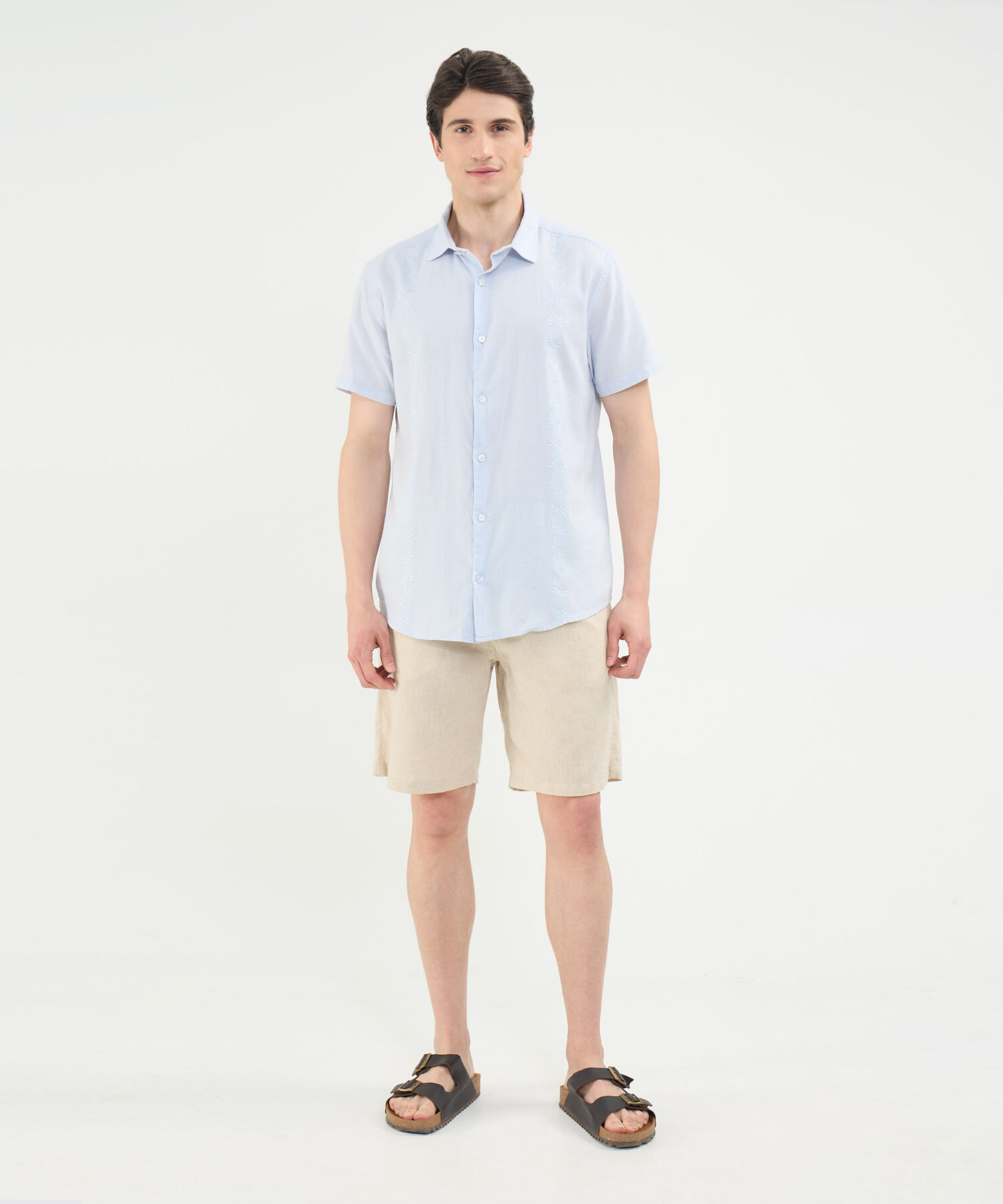 Guayabera con Bordado