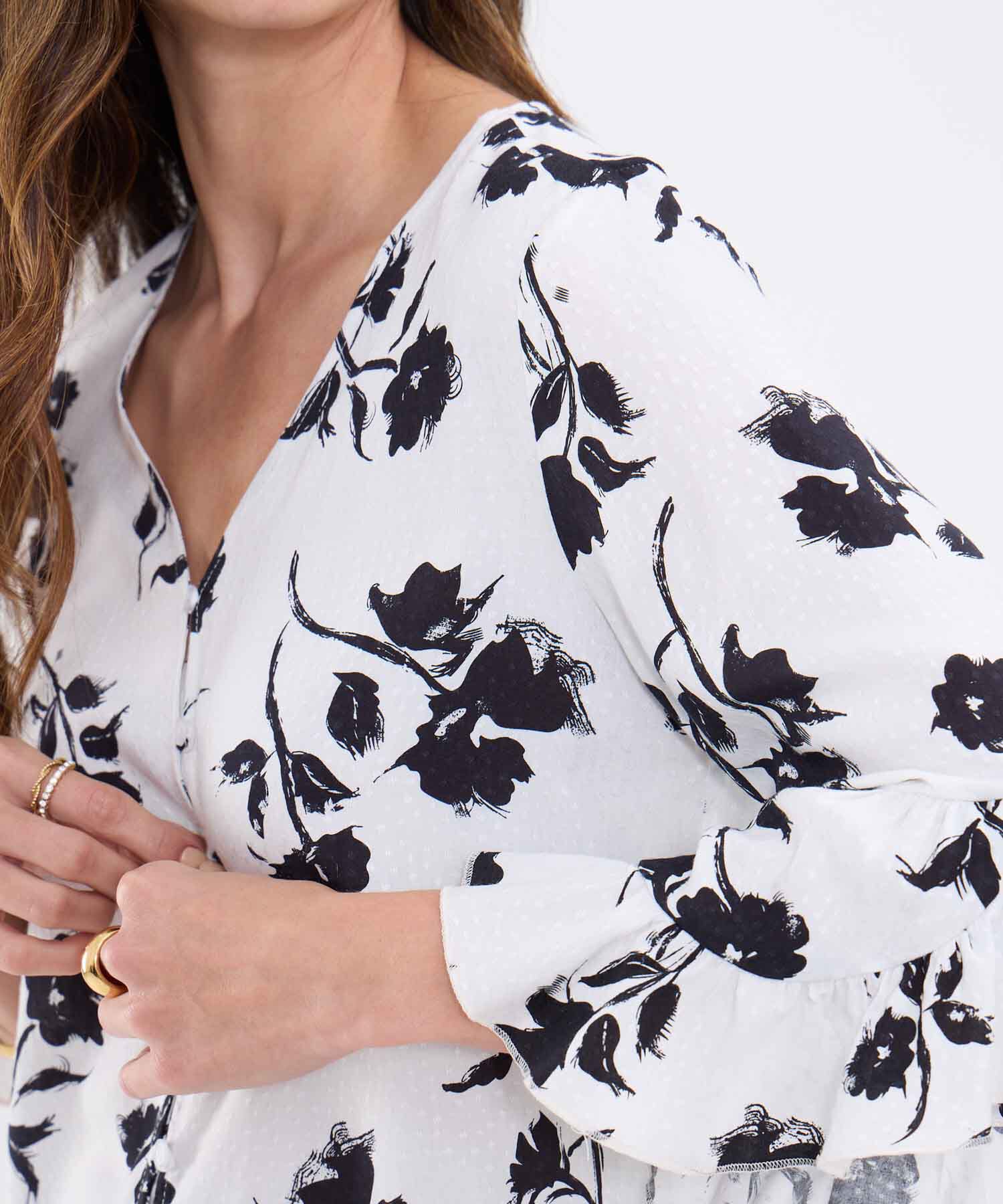 Blusa Manga ¾ Estampada Floral