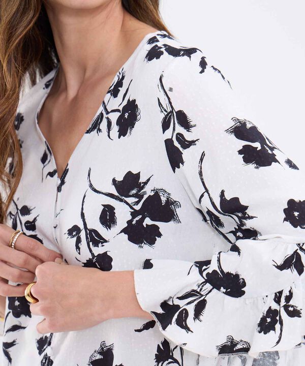 Blusa Manga ¾ Estampada Floral image number null