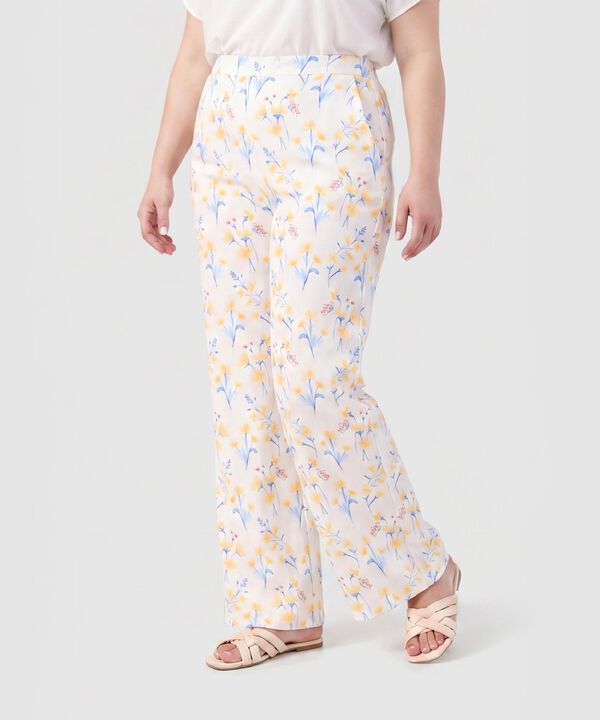 Pantal&oacute;n Recto Tiro Alto Mujer Curvy image number null