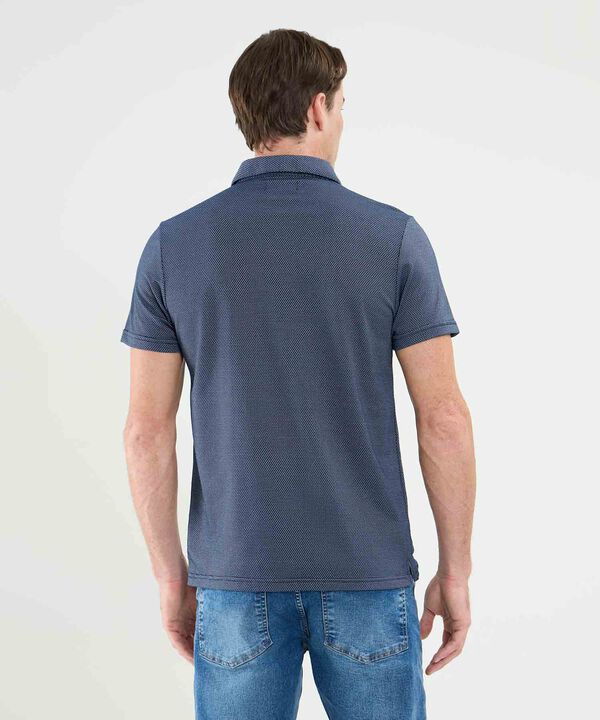Polo Cuello Máquina Con Bolsillo Y Botonadura Oculta Para Hombre