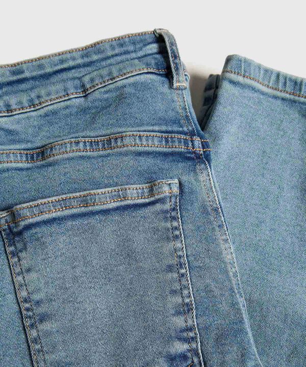 Jeans Skinny Tono Claro