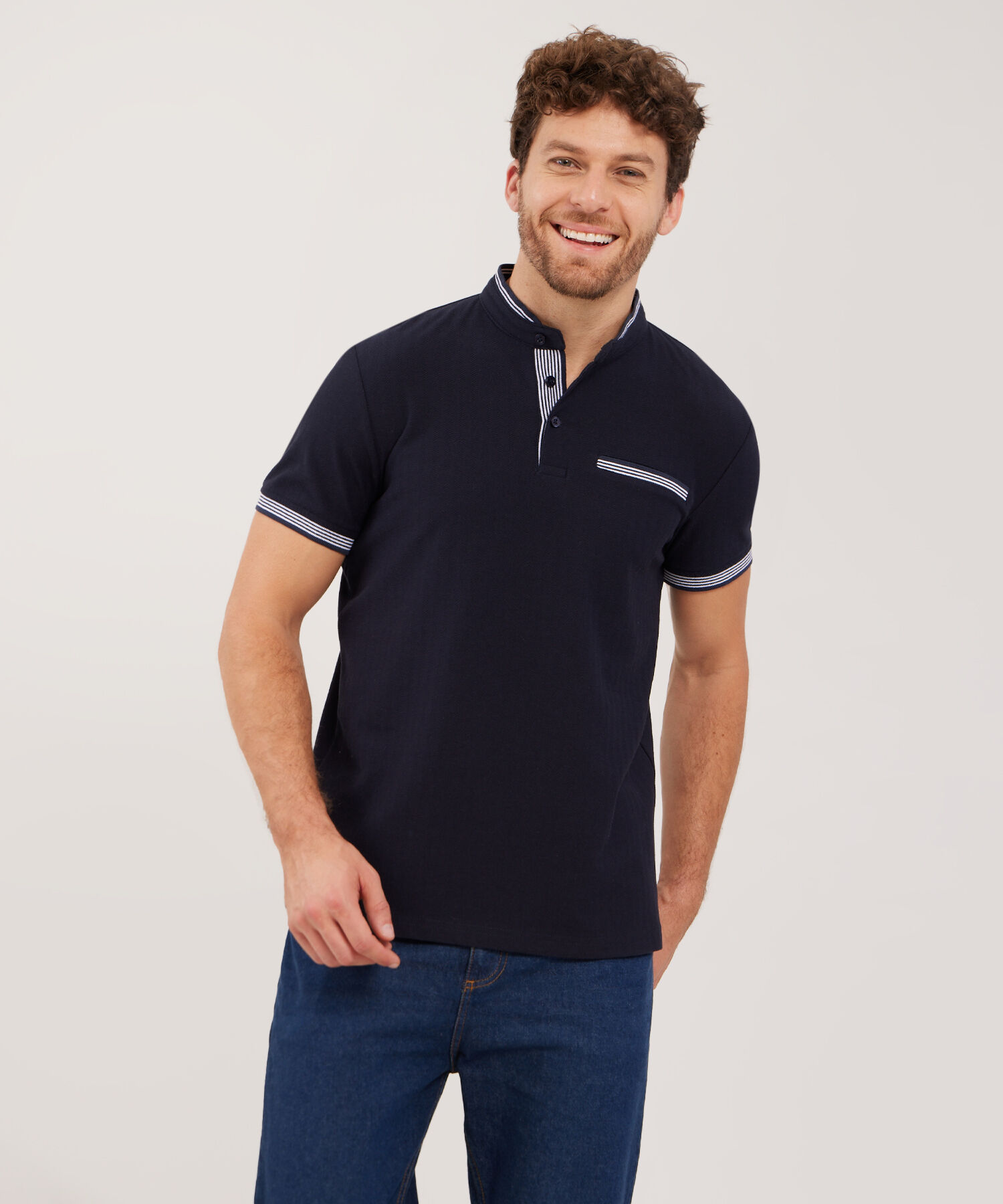 Polo Unicolor Cuello Mao Manga Corta Slim Fit