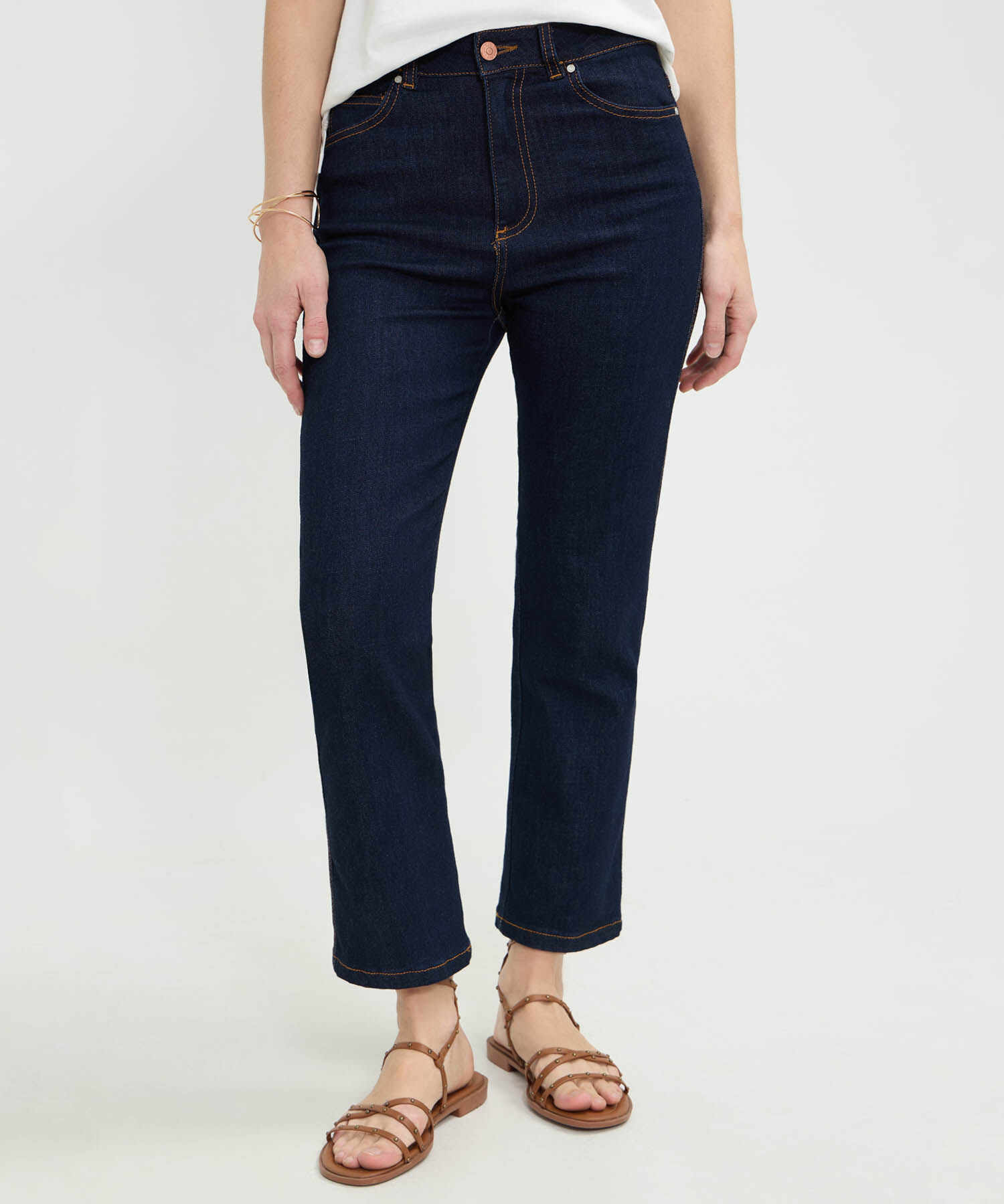 Jean Straight Femenino Tono Raw