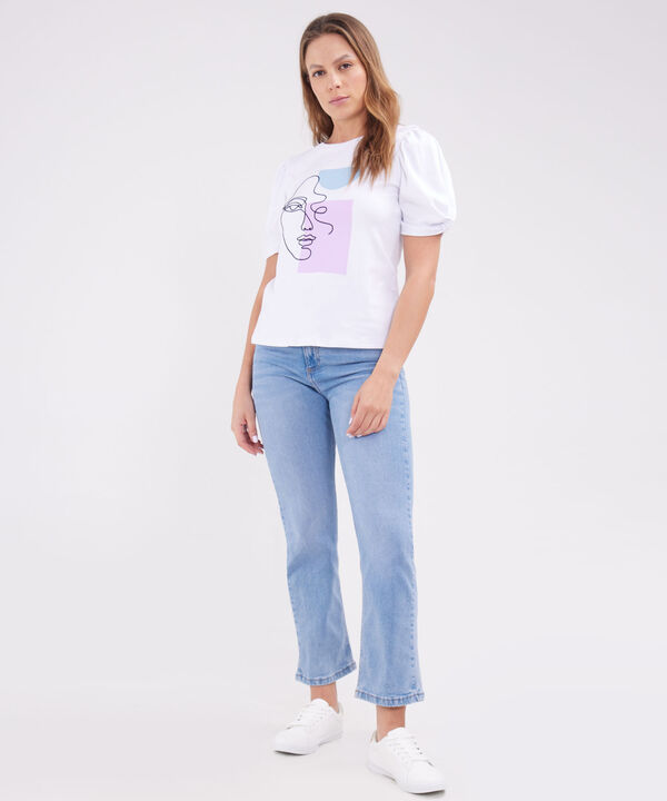 Camiseta Escote Redondo Con Detalle image number null