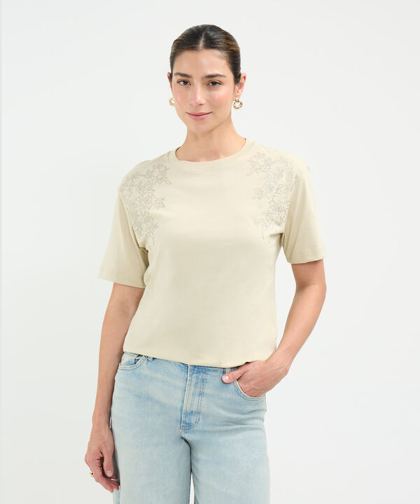 Camiseta Bordado Metalizado