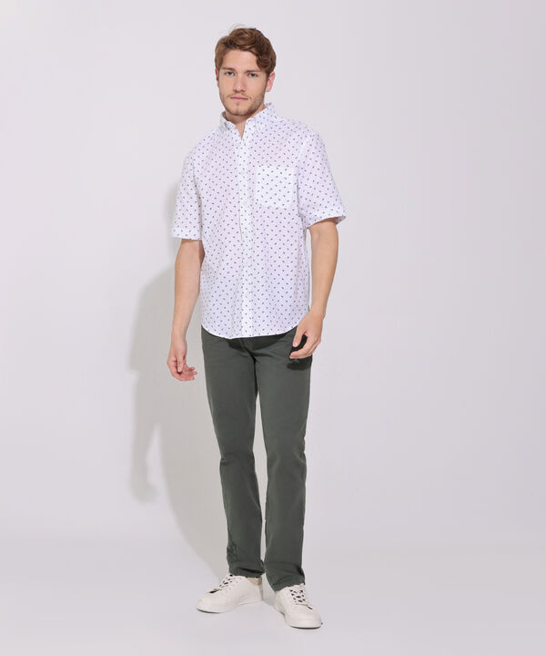 Camisa Estampada Manga Corta Y Con Bolsillo, Regular Fit image number null