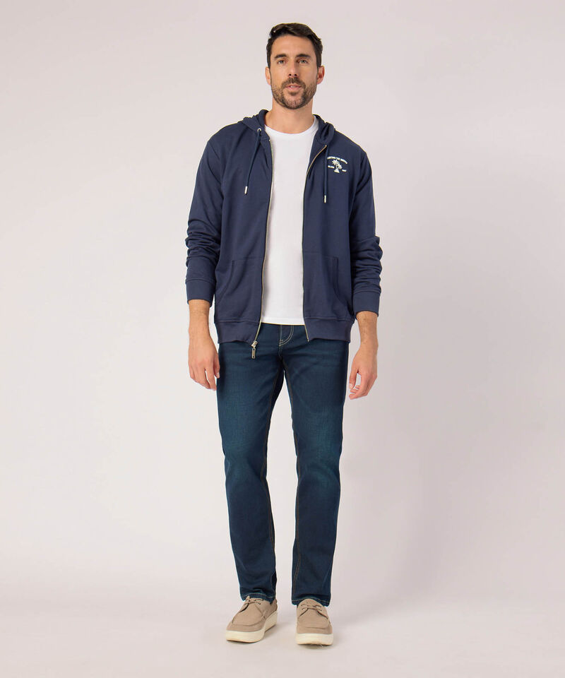 Buzo Unicolor Con Bordado En Costado 