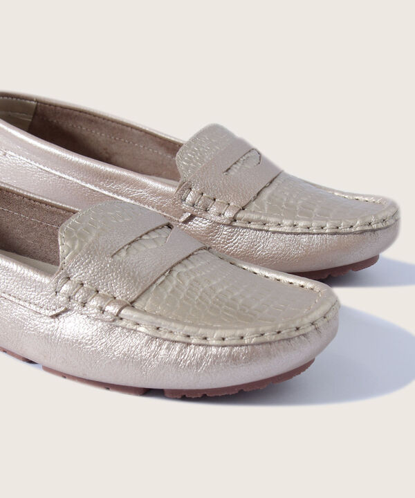 Mocasines image number null