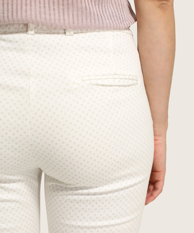 Pantalón Chino Estampado de Lunares