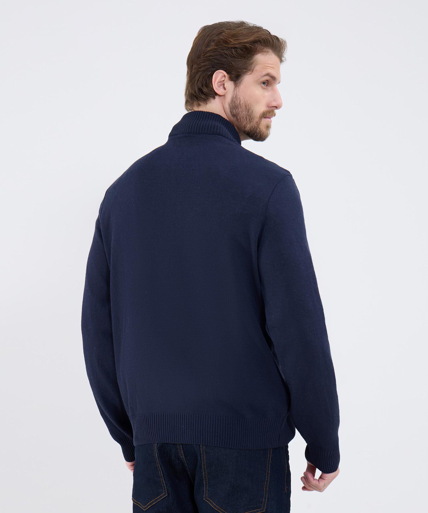 Saco Cuello Alto Con Pechera En Suede