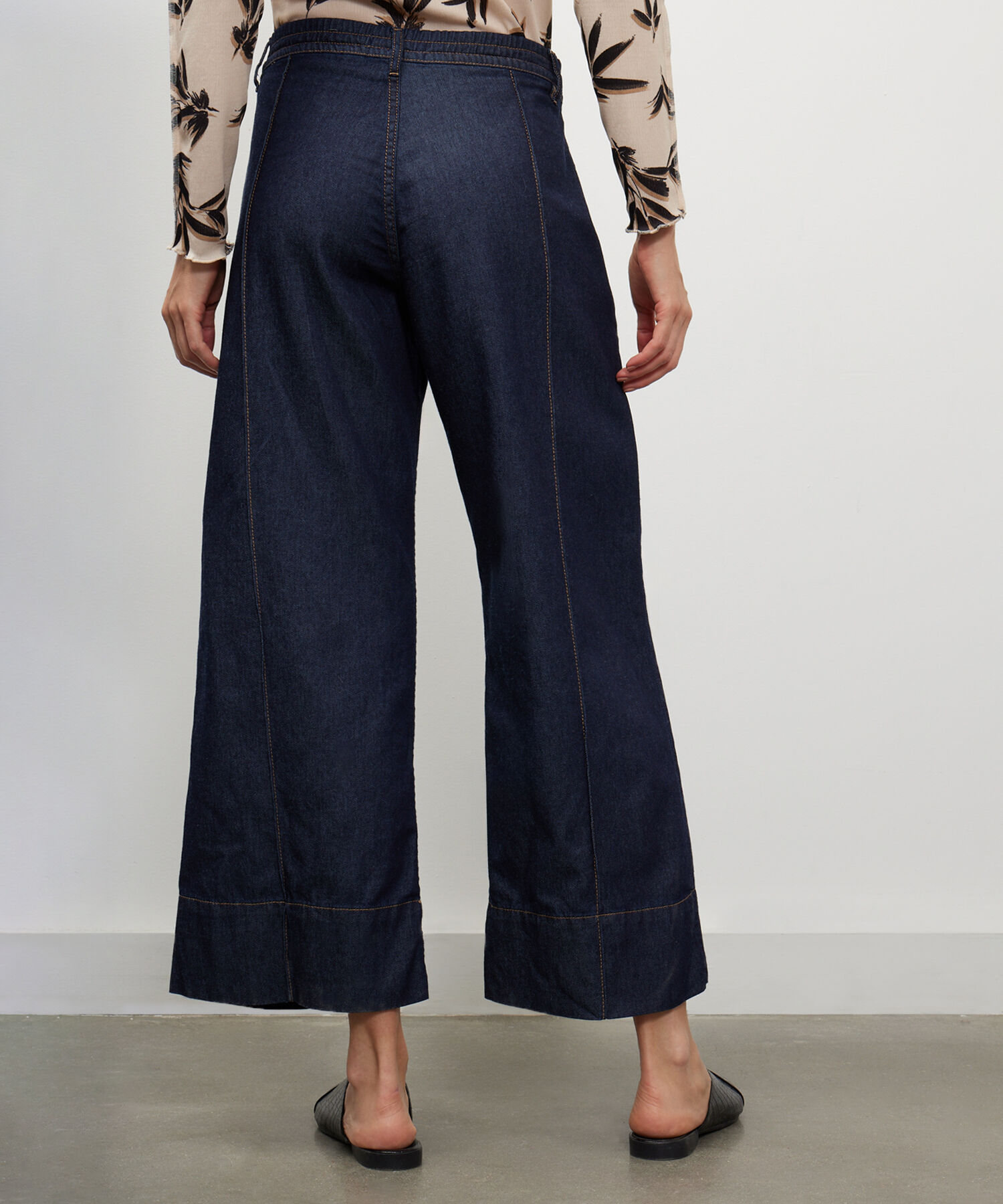 Jeans Wide Leg Tono Oscuro