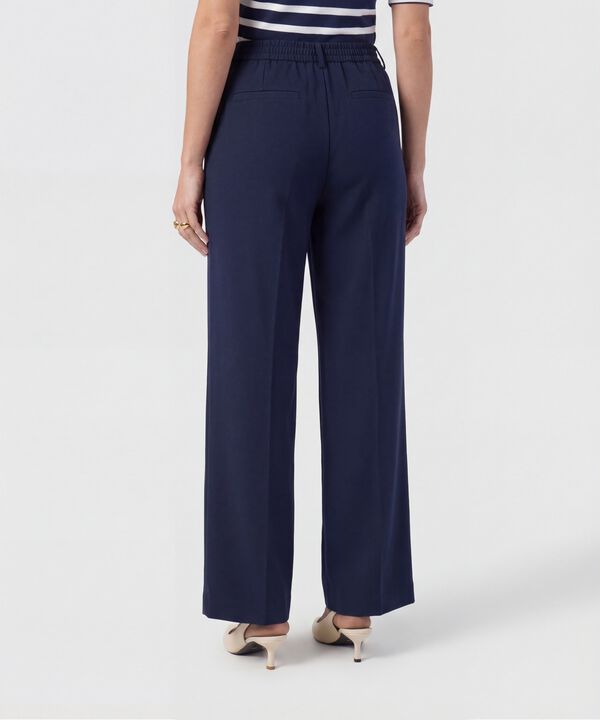 Pantal&oacute;n Unicolor Con Pinzas Para Mujer