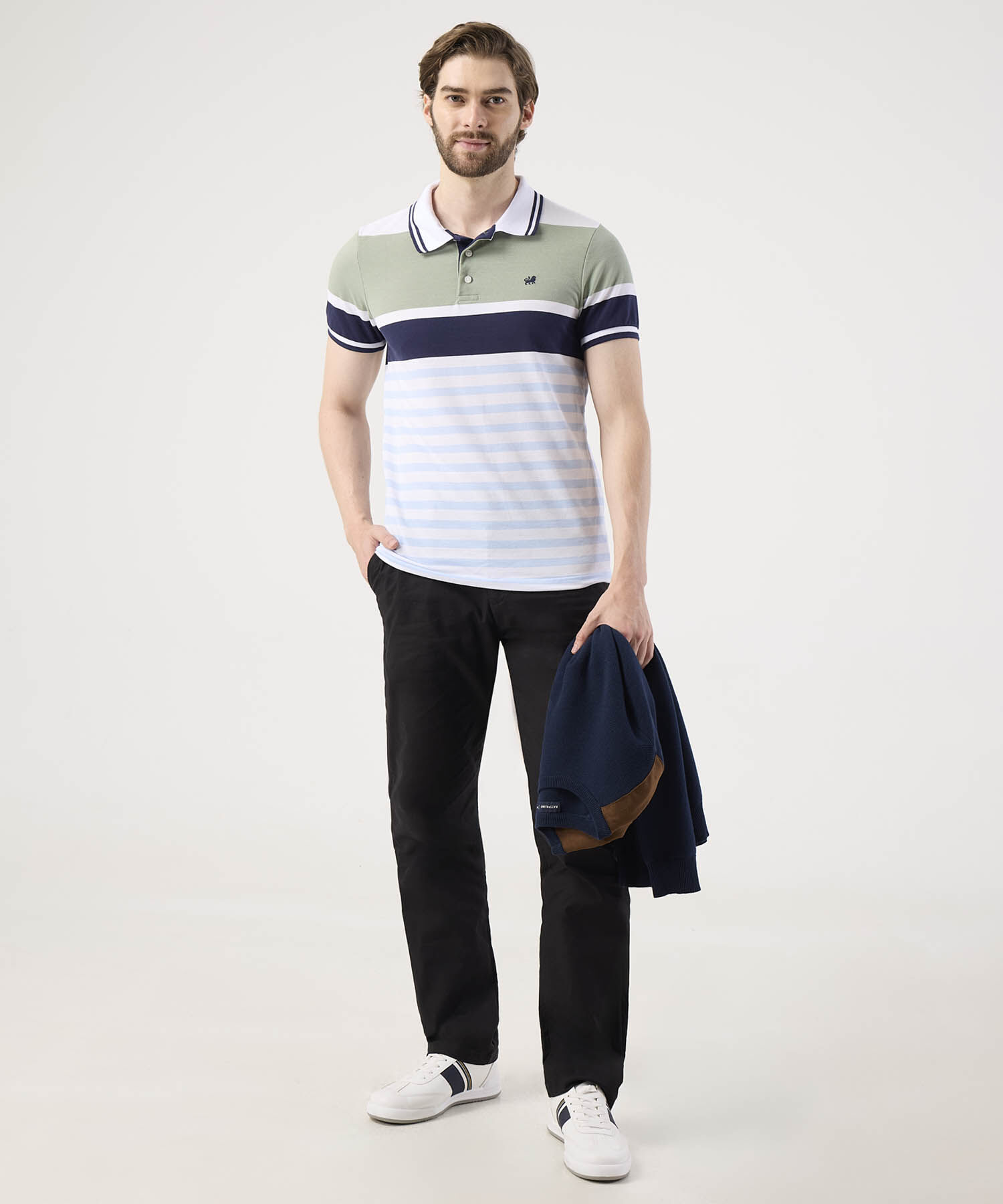 Polo Con Diseño De Bloques Y Franjas 