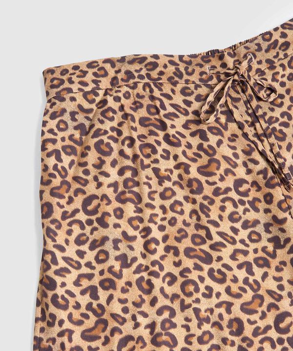 Pantalon animal print para mujer curvy image number null