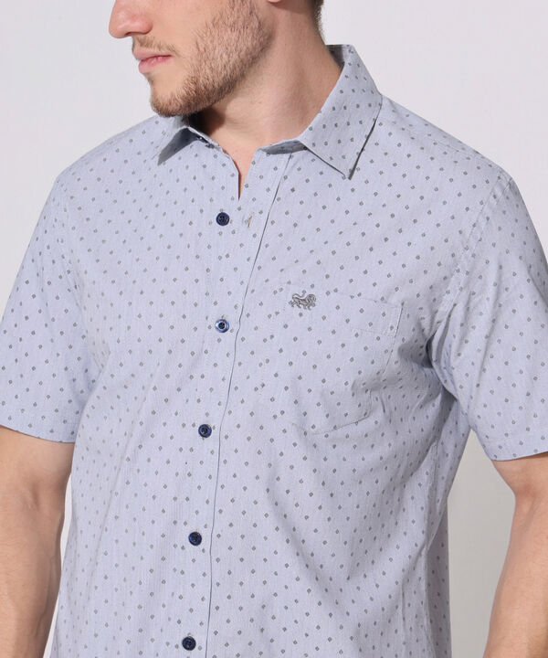 Camisa Estampada Manga Corta Con Bolsillo Y Silueta Slim Fit image number null