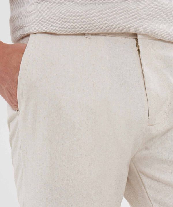 Pantalon Chino Lino Unicolor image number null