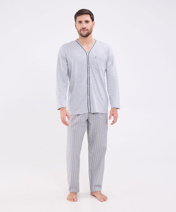 Conjunto de Pijama camisa manga larga abierta con pantalon preteñido para hombre image number null
