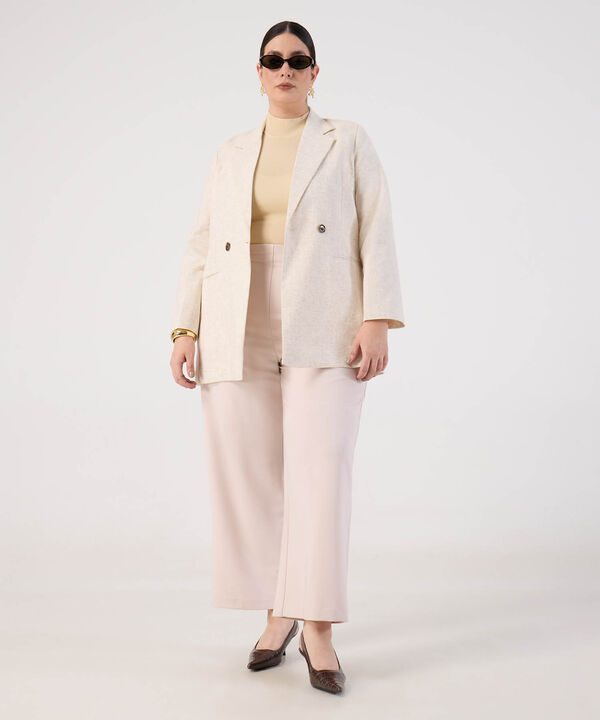 Blazer unicolor con botones para mujer curvy image number null