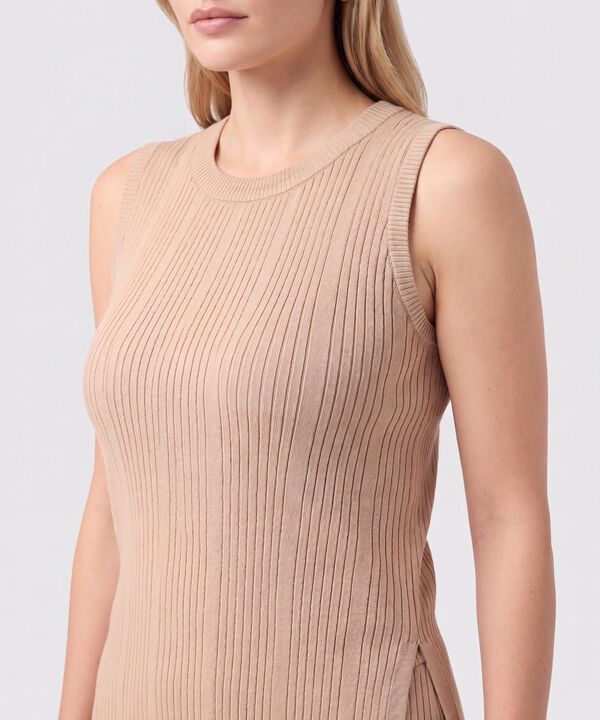 Camiseta En Tejido De Rib Para Mujer