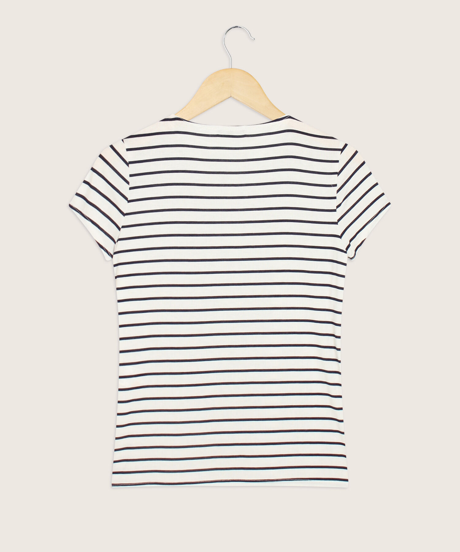 Camiseta Escote Redondo Negro