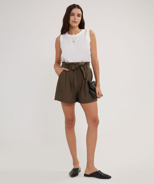 Short Silueta A Unicolor