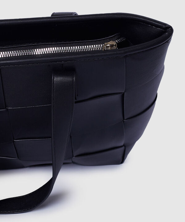 Bolso Tipo Hobo Tejido