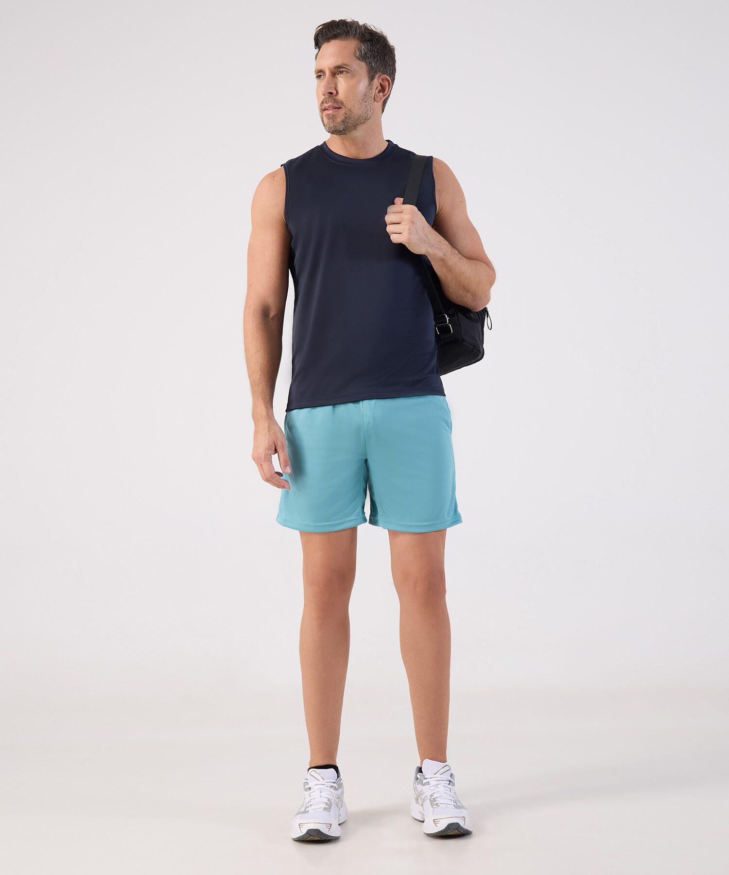 Bermuda Punto Unicolor Con Bolsillos