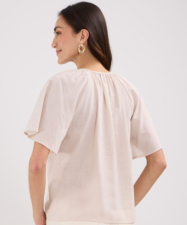 Blusa Preteñida, Escote En V.