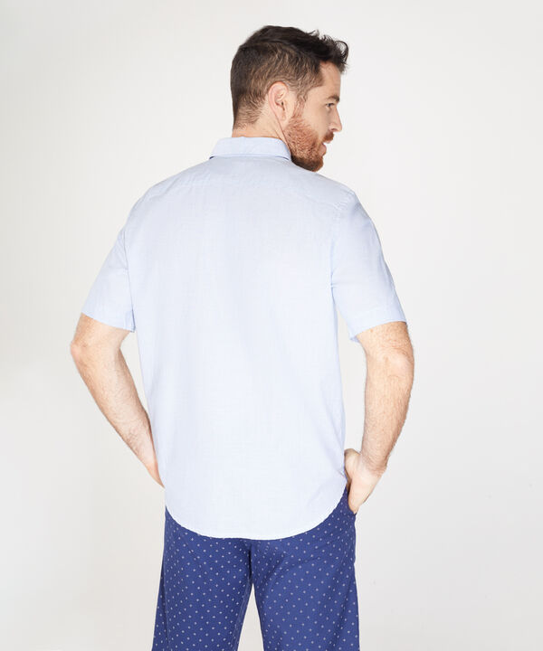 Camisa Manga Corta Y Con Bolsillo, Tela Con Textura, Regular Fit.