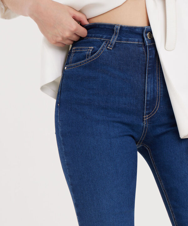 Jean Straight Tono Medio