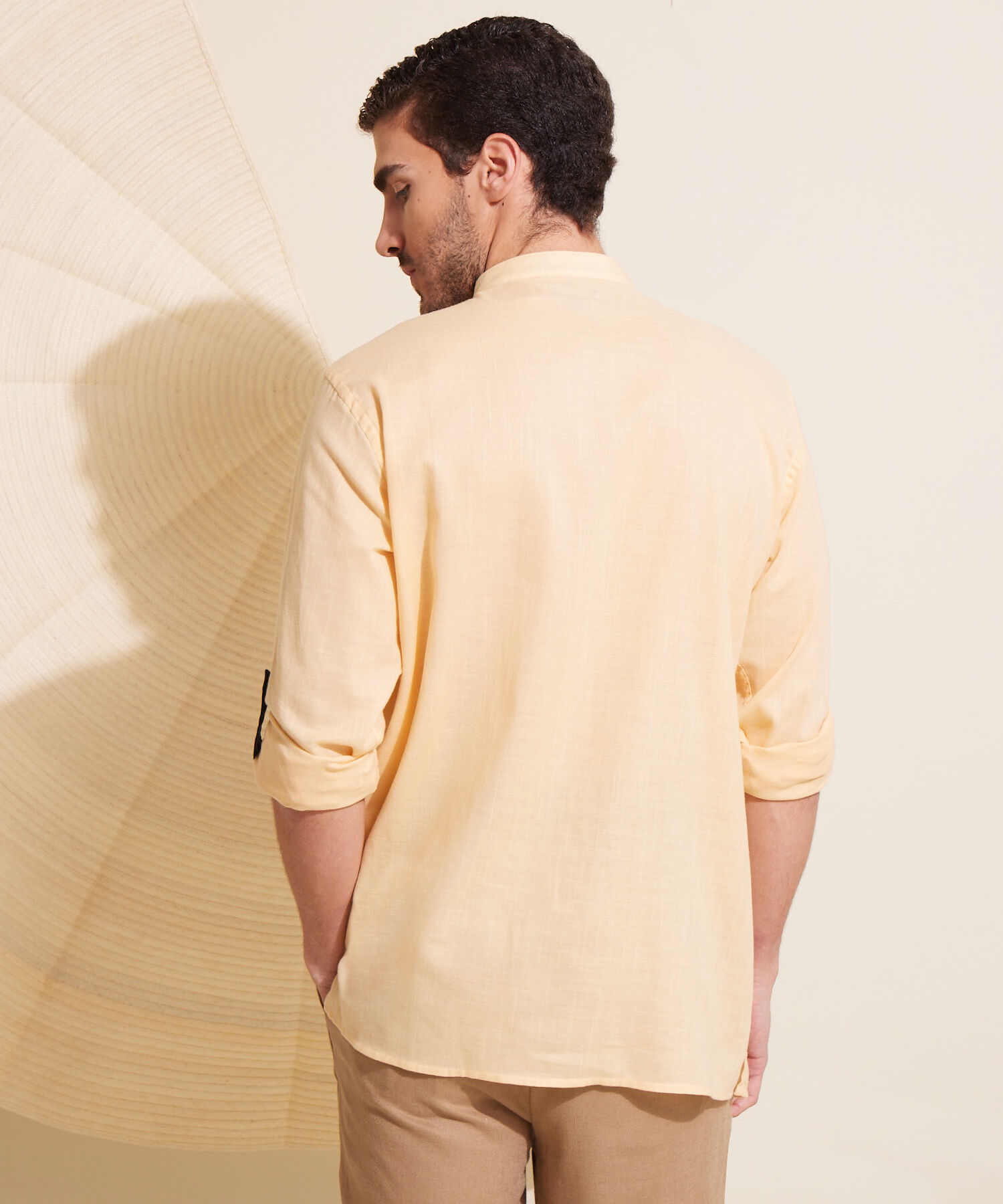 Camisa Manga Larga Cuello Neru Unicolor
