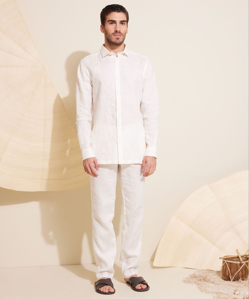 Camisa Guayabera Manga Larga, Sin Bolsillo  Con Bordado.